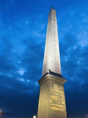 콩코드 광장의 오벨리스크 사진