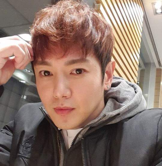 가수 환희