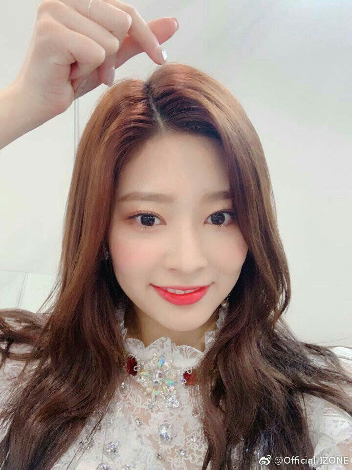 아이즈원 김민주 최애사진