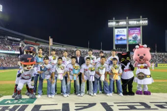 LG 신인 김영우 엘지 김영우 선수 전력 홈런 루키_15