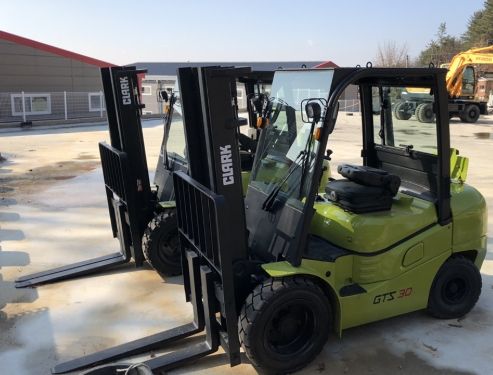 지게차 운전기능사 자격증 학원비용 국비지원