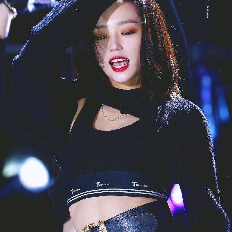 CLC 예은 사진 키 몸무게 나이 생일 혈액형