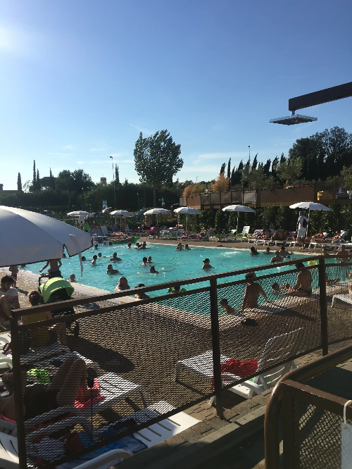 이탈리아_피렌체_아이_함께_숙소_수영장