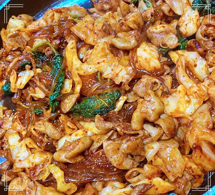 마이크를 잡아라 부천 역곡상상시장 낙지 야채곱창볶음 한방 영양죽 삼계탕 참기름 고춧가루 맛집 전국 택배 주문 가볼만한 곳 추천
