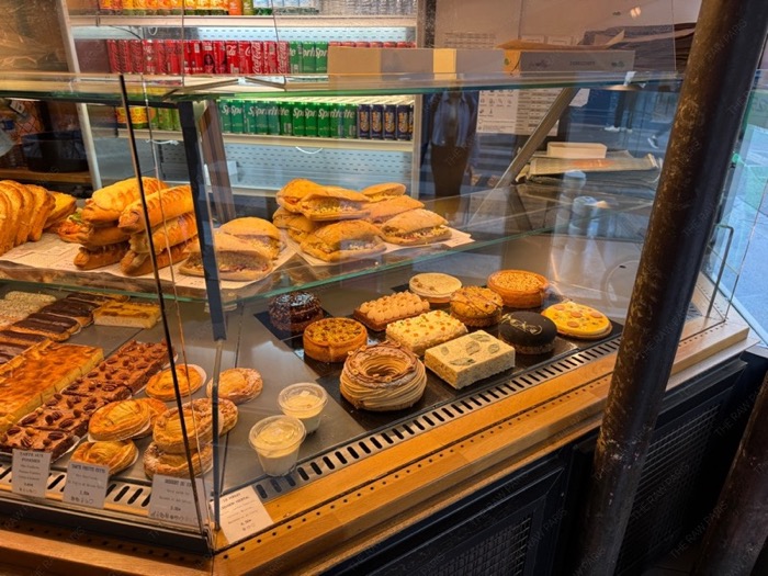 파리 타르트 디저트, Utopie tart dessert selection, 파리 디저트 추천, 파리 베이커리 케이크 종류
