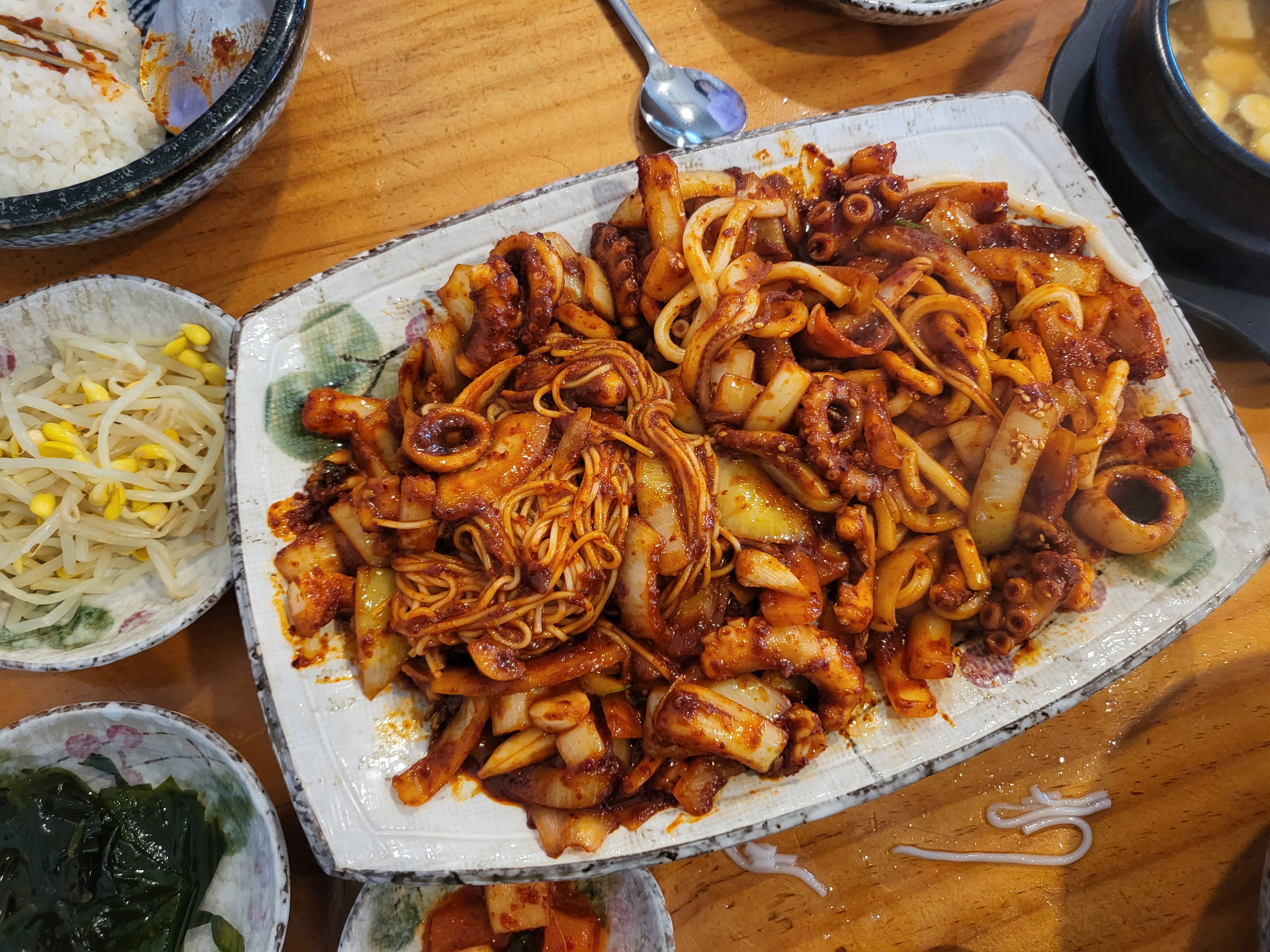 춘천 시골길 낙지볶음 소명과 우동사리