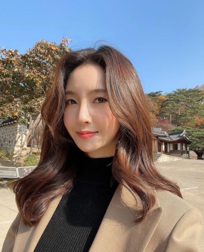 이윤정 아나운서