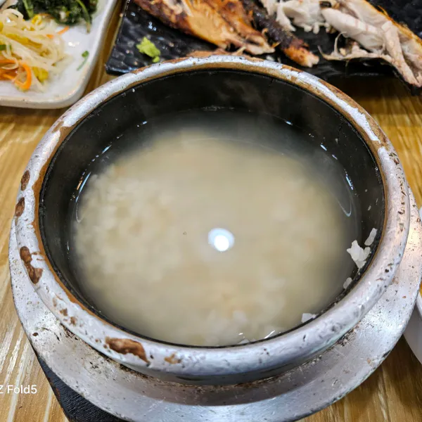생생정보 대결 맛 대 맛 모둠생선구이 vs 돌솥밥 4총사 음식점 위치