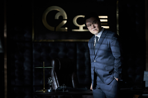 공기-살인-윤경호