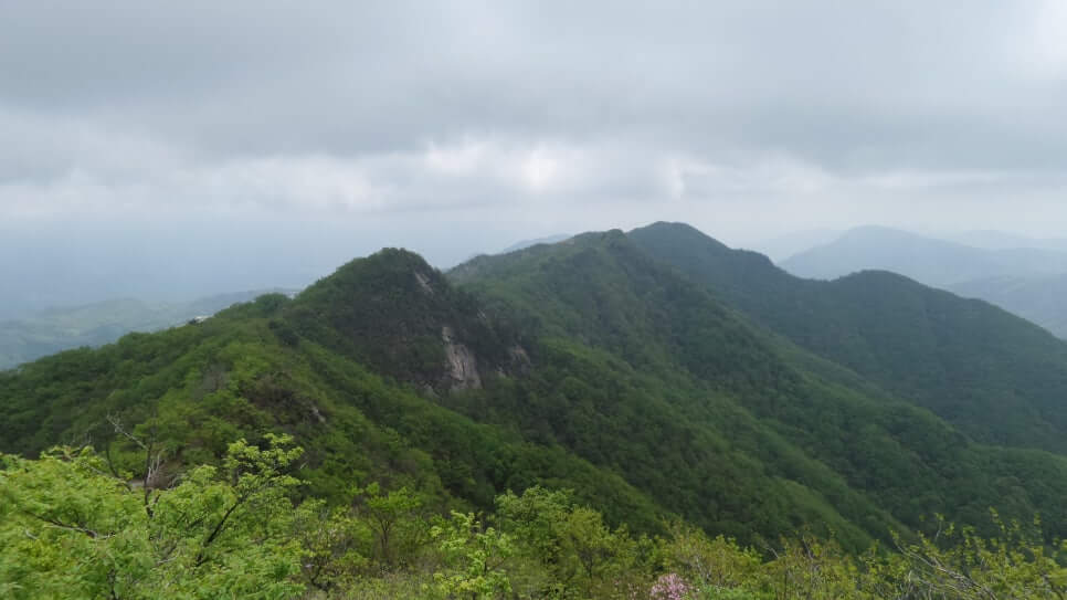 100대 명산 등산하기 마흔두번째 포천 명성산 억새 능선이 압도하는 가을 명산&amp;#44; 사계절 매력 가득한 명성산 