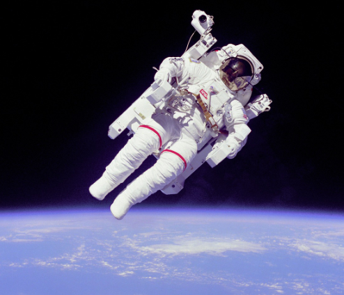 우주에서의 중력 – 무중력 상태와 중력의 작용 방식