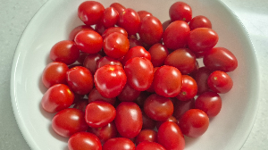 작고 귀여운 크기의 방울토마토 알아보기