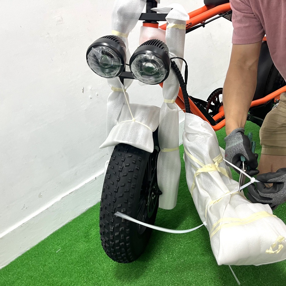 자토바이 매장 - AU테크 엑스트랙 몬스터 쿱