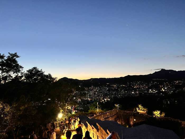 낙산공원 강북 - 한성대 -성신여대 방면 야경