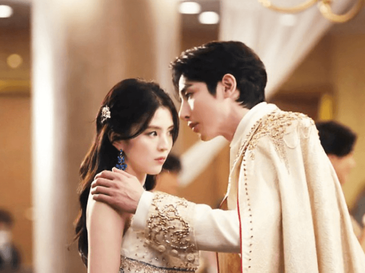 한소희 차은우 이수혁 (악녀는 마리오네트)