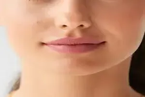 입술