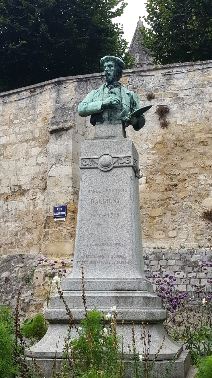 샤를 프랑수아도비니 흉상 사진