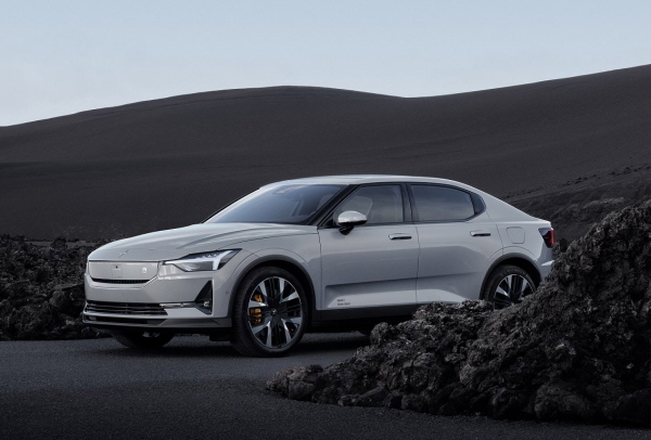 폴스타2 수입 전기차 사진