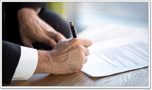 사인하는 모습 손