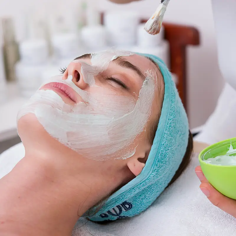 중년 여성 피부 미백 화장품&amp;#44; 진짜 효과 있는 건 이것!