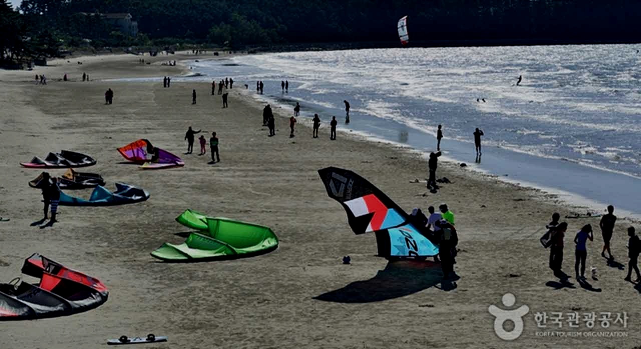 해양레저 체험과 문화행사가 열리는 춘장대 해수욕장. [ⓒ한국관광공사]