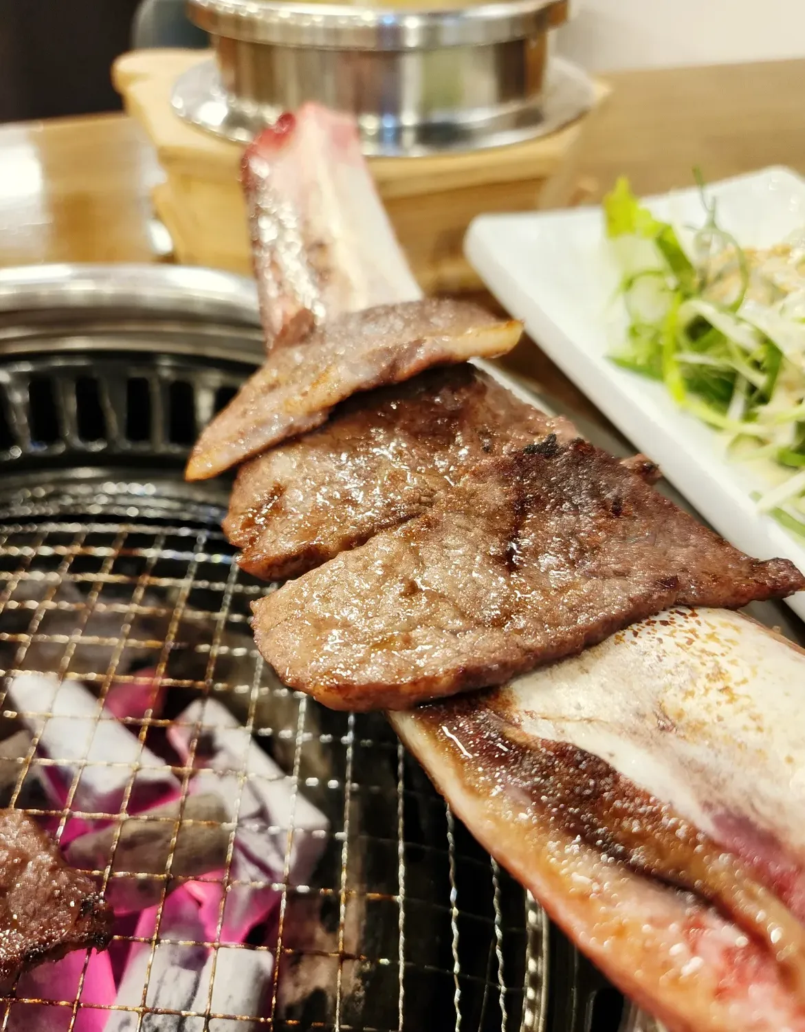 온아담-구운-고기