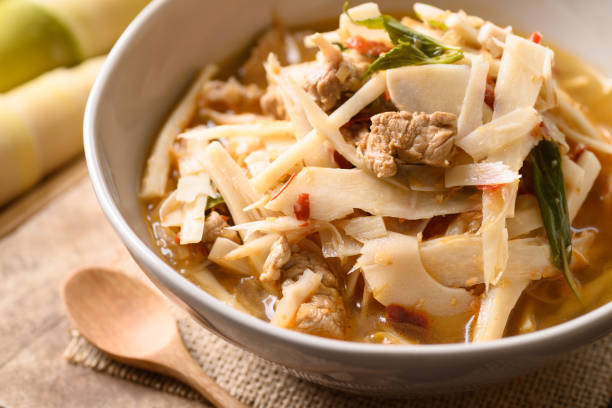 죽순이-들어간-찌개