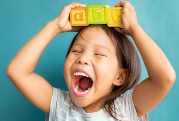 영어 교육은 ‘노출’보다 ‘놀이’에 집중