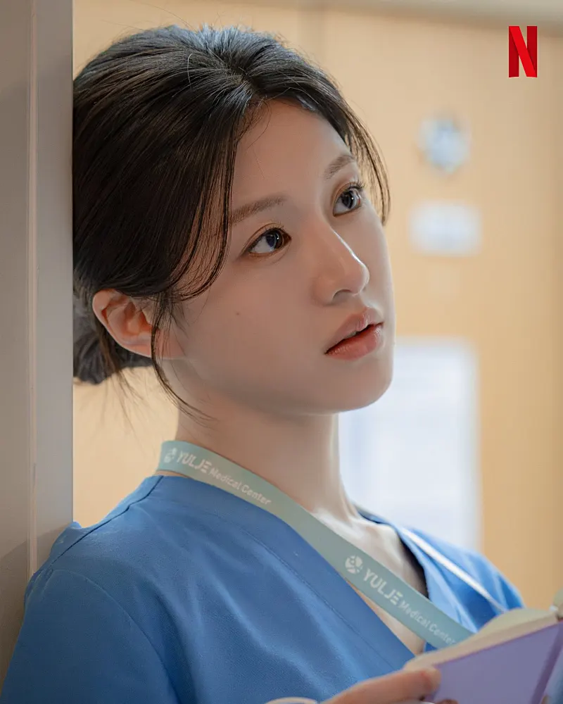 언젠가는 슬기로울 전공의생활에서 오이영 역을 맡은 고윤정