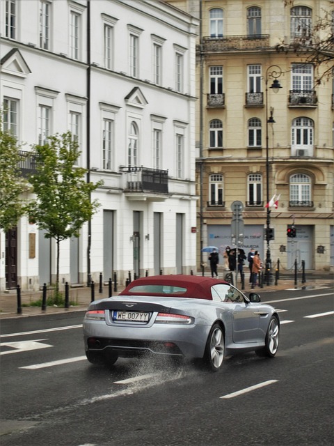 애스턴 마틴 전기차 시대의 시작 &ndash; Valhalla, Valkyrie, 그리고 미래 전략