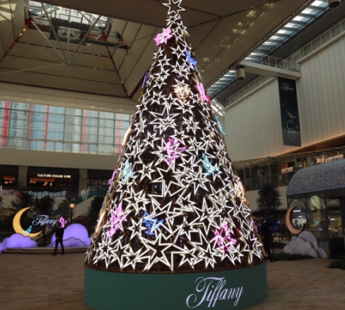 티파니 홀리데이 팝업 스토어 (5층)