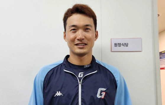 야구선수 안권수 나이 국적 군대 부인 연봉 프로필 