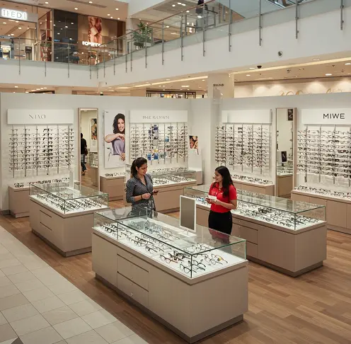 대형마트 안에 입점한 안경점이나 미용실도 소비쿠폰