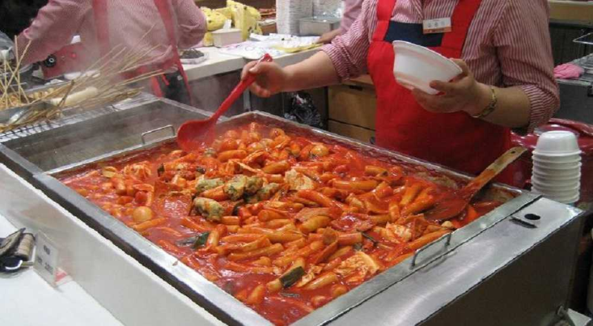 한국인이 가장 사랑하는 길거리 음식 BEST 10 | 떡볶이부터 붕어빵까지 총정리