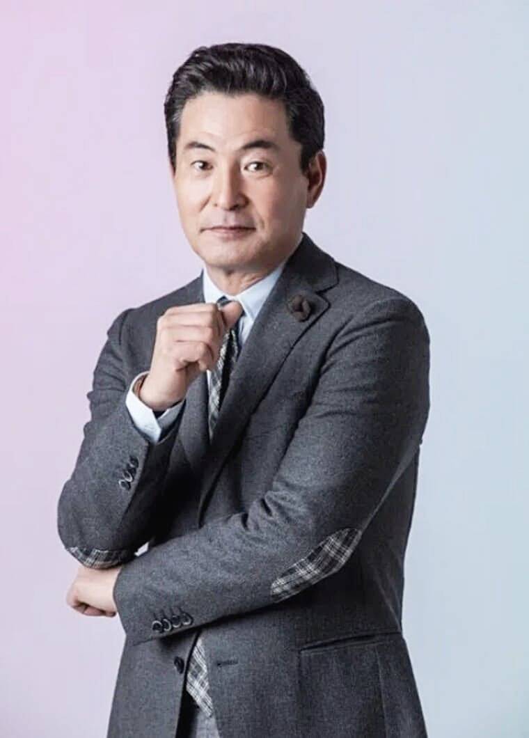 배우-이한위