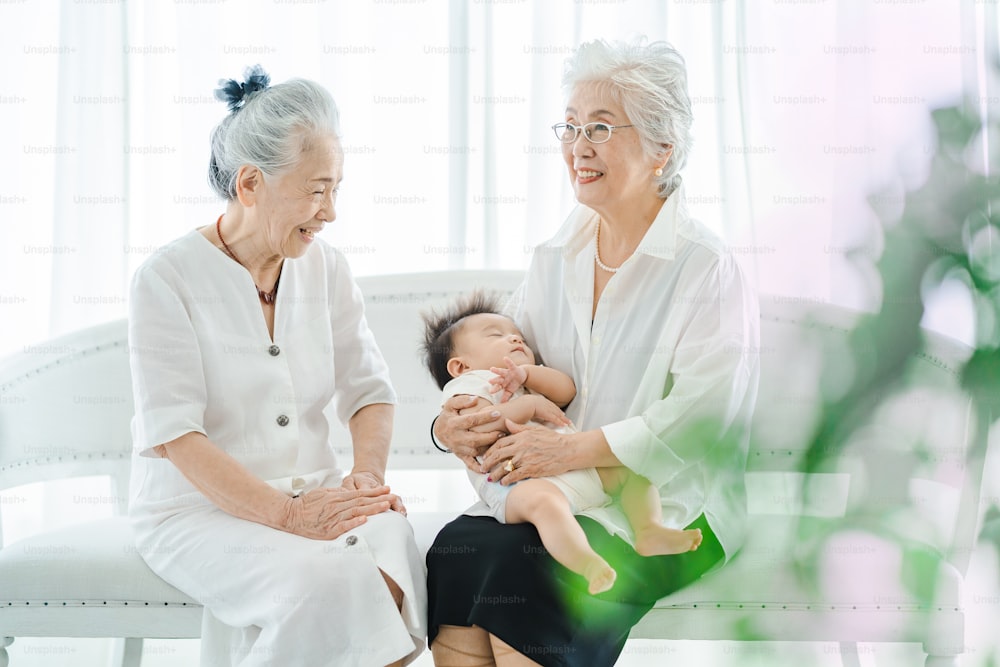 할매니얼 관련 이미지