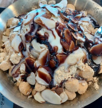 생생정보 두집살림 동해 한달 살기 바다 앞 숙소 근처 생선구이 나베 맛집 어향 동해시청 문화예술과 등대그집 기념품점 문화팩토리 덕장카페 무릉별유천지 