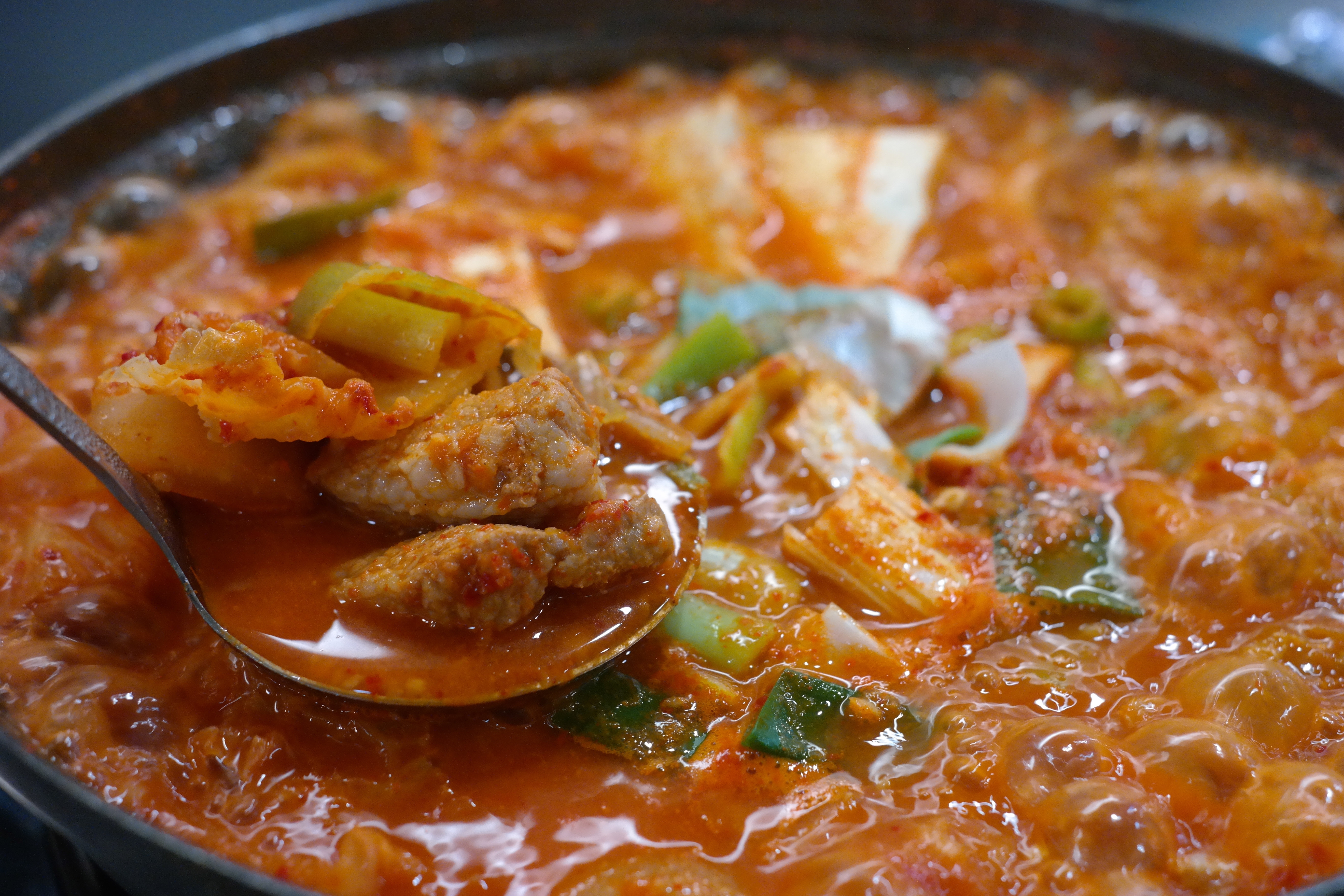 돼지고기김치찌개