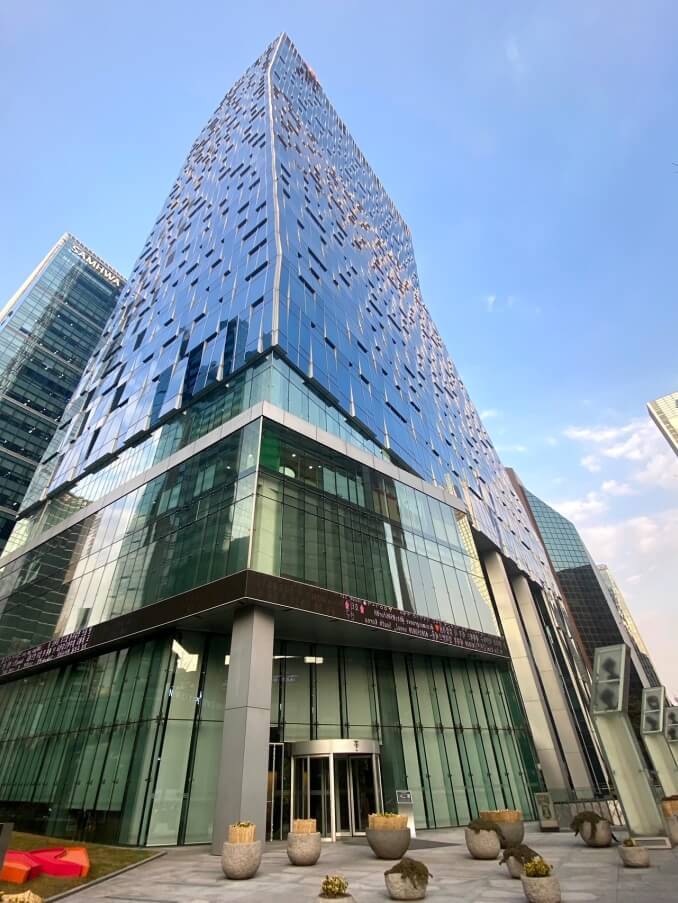 SK-티움-체험관-현장-투어-재개-빌딩-외관