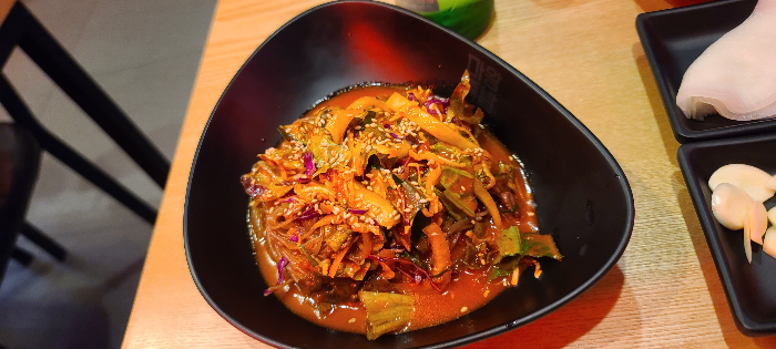 1인서비스 마왕족발홀서비스 1인막국수 1인쟁반국수 쟁반국수서비스