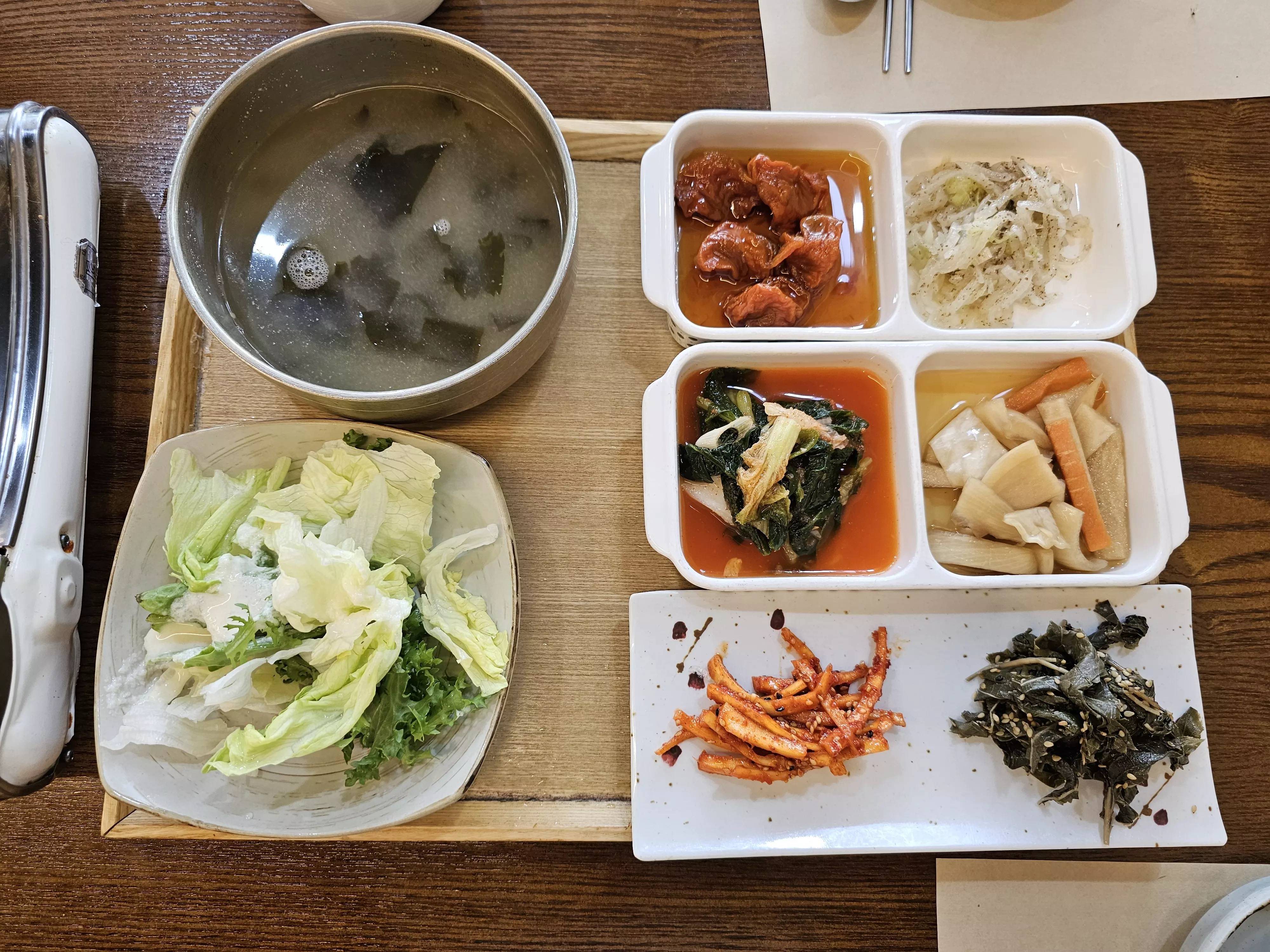 고미꽃시래 기본 반찬