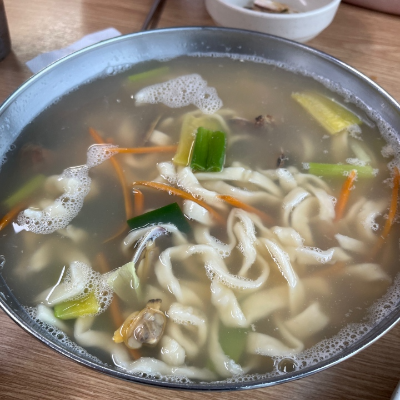 바지락칼국수사진