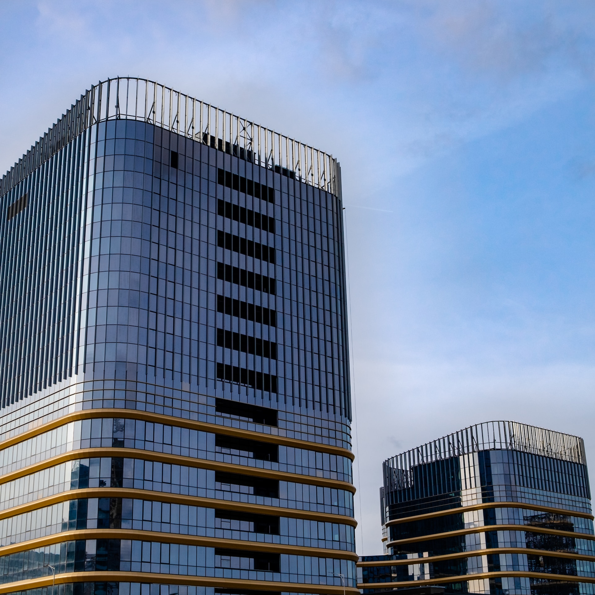 건물의 에너지 소비량이 가장 낮은 등급으로, 최고 수준의 에너지 효율성을 보입니다.