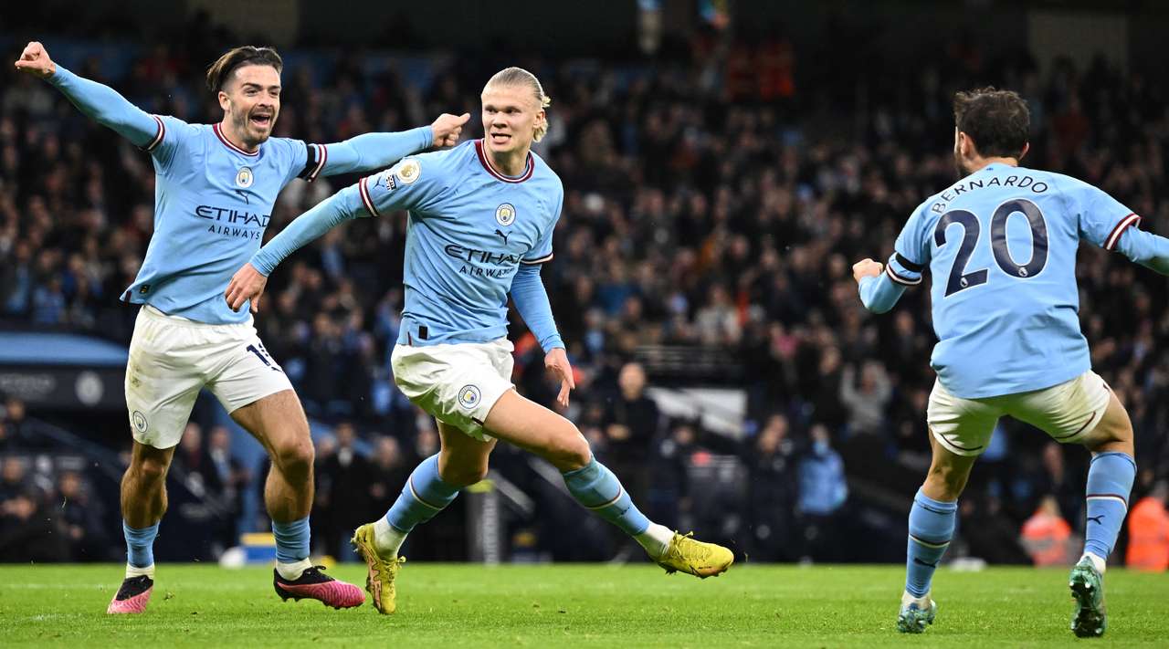 선제골 넣은 괴물 홀란드 선수