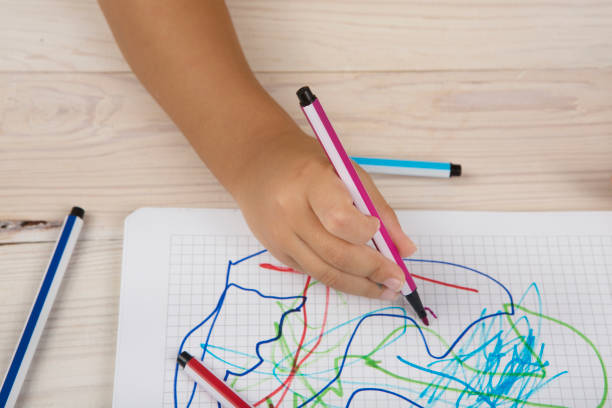 아이의 그림 속에 숨겨진 신호들, 혹시 ADHD일 수도 있을까요?