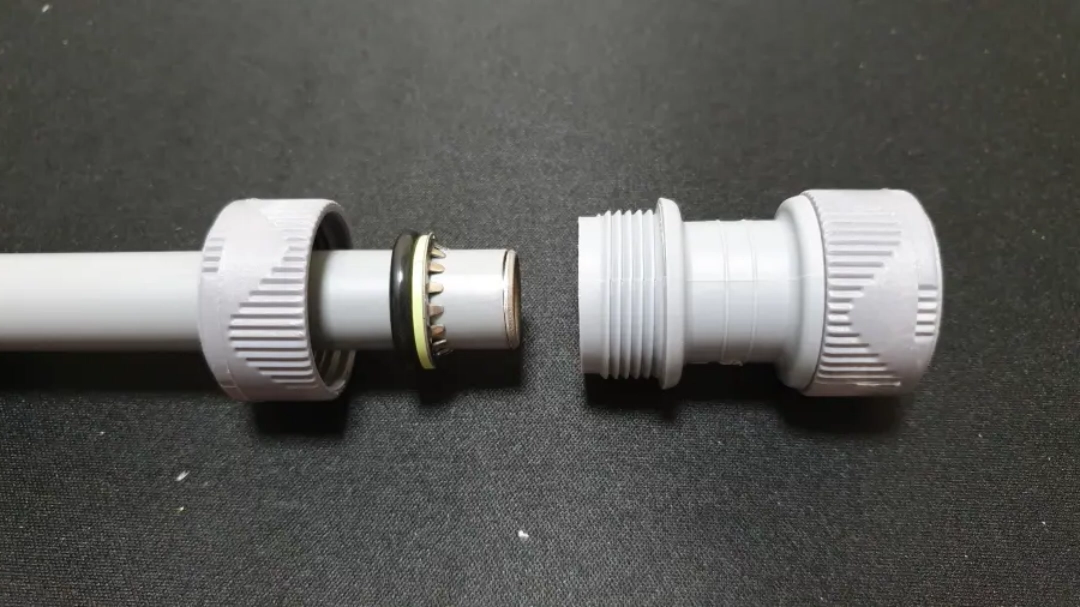 배관 연결부속 분해모습