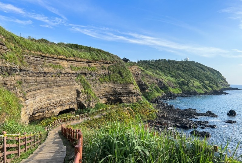 아직 덜 알려진 국내 감성 여행지 추천-제주수월봉