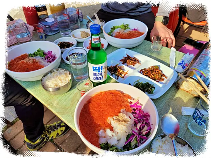 통영 사랑도 낚시꾼의 성지 물회 우럭매운탕 가리비 전복 문어 멍게 간장게장 해산물 백반 맛집 추천