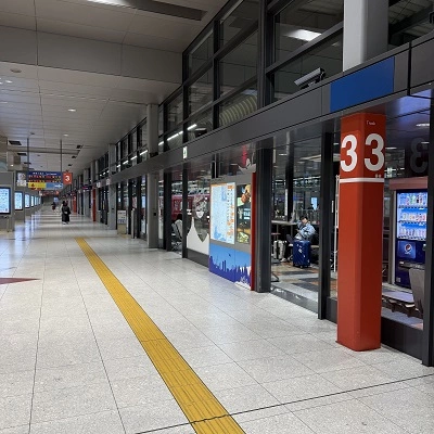 기차 탑승 3번 플랫폼