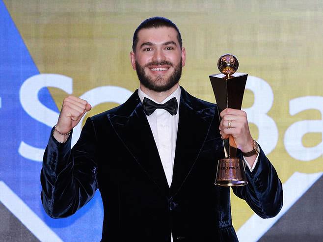 2025 KBO리그 한화 폰세 MVP 수상! 시즌 성적&middot;기여도&amp;#44;상금&amp;#44; 총정리